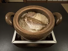 懐石料理コースつき!ミシュランシェフに学ぶ和食の「umami(うま味)」体験ツアー 1